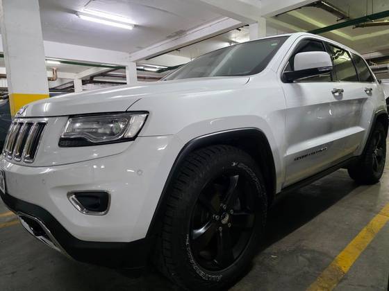 JEEP GRAND CHEROKEE 3.0 LIMITED 4X4 V6 24V TURBO DIESEL 4P AUTOMÁTICO